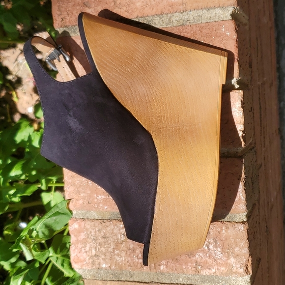 5/$25 - Zigi soho platform wedges- sz. 9.5 - Picture 4 of 8